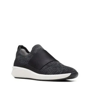 Clarks - Womens Un Rio Knit Shoes