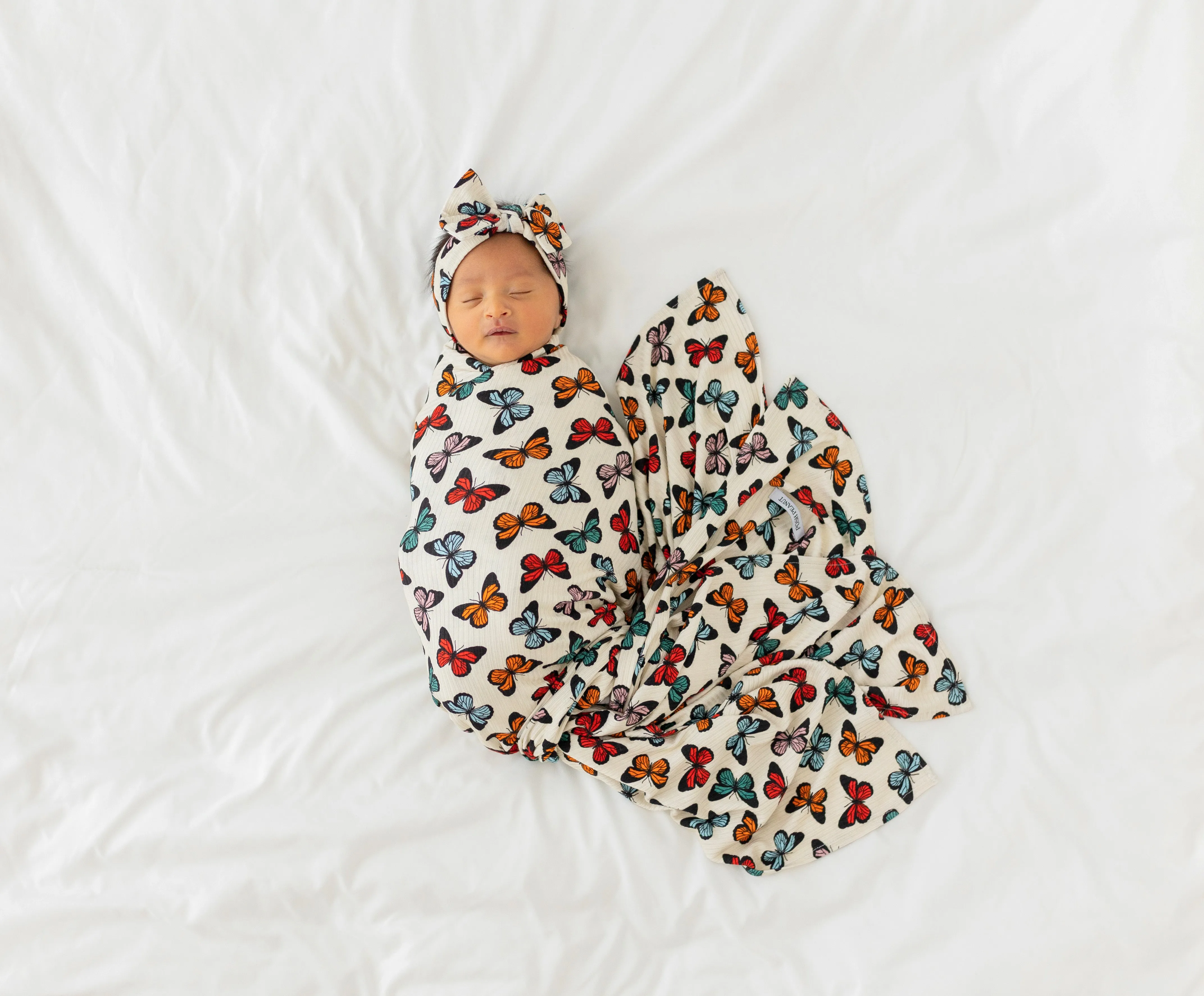 Posh Peanut Larisa Swaddle & Headband Set