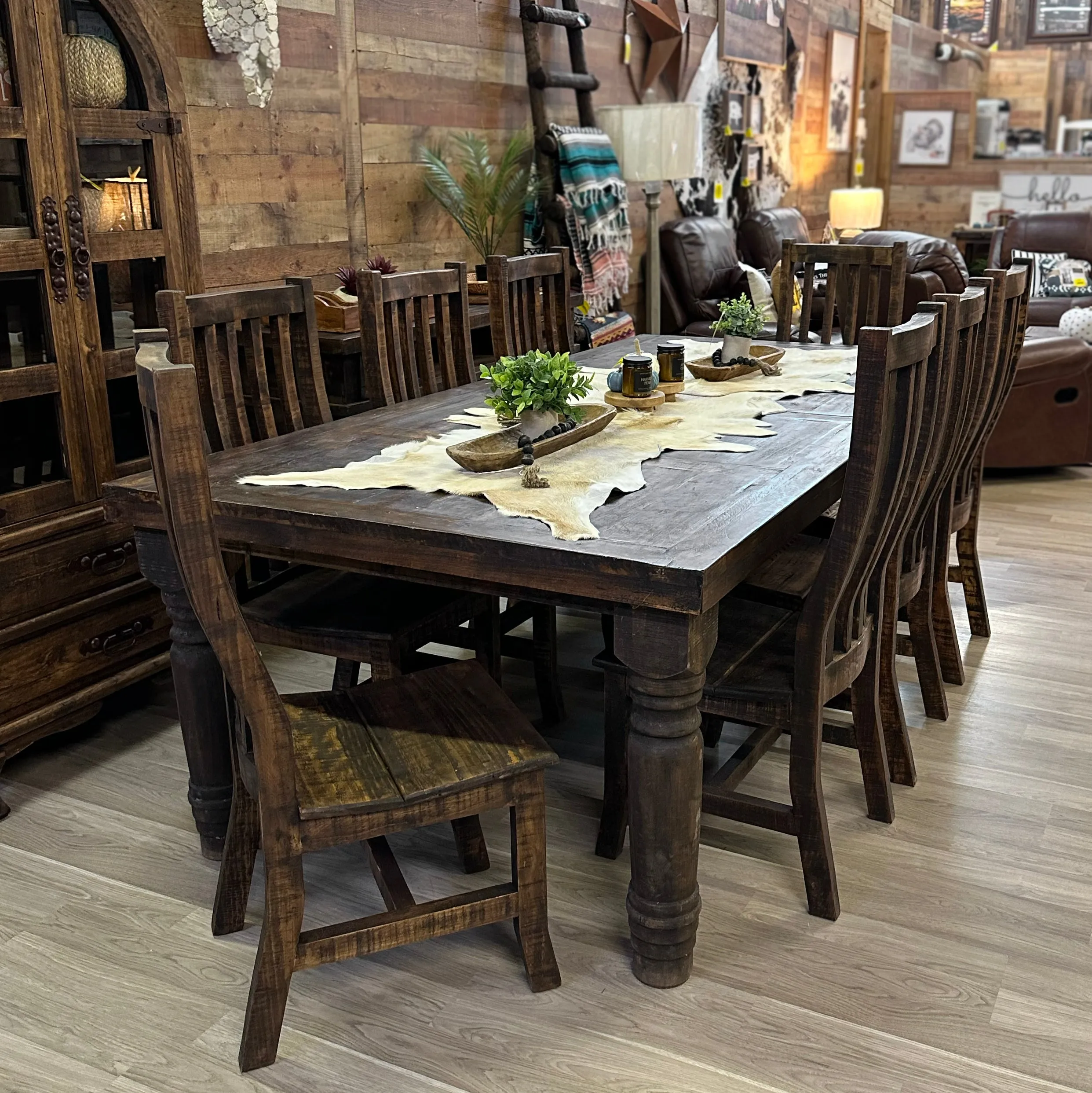 Ranch 8' Dining Set