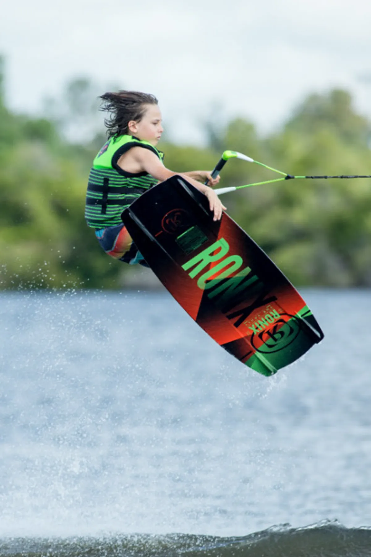 RONIX VAULT 128 WITH REMIX BOOT 4-8